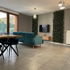 Appartement O Calme Cosy - Jardins Et - Experience Unique - Wifi Gratuit - Parking Gratuite, Grenoble